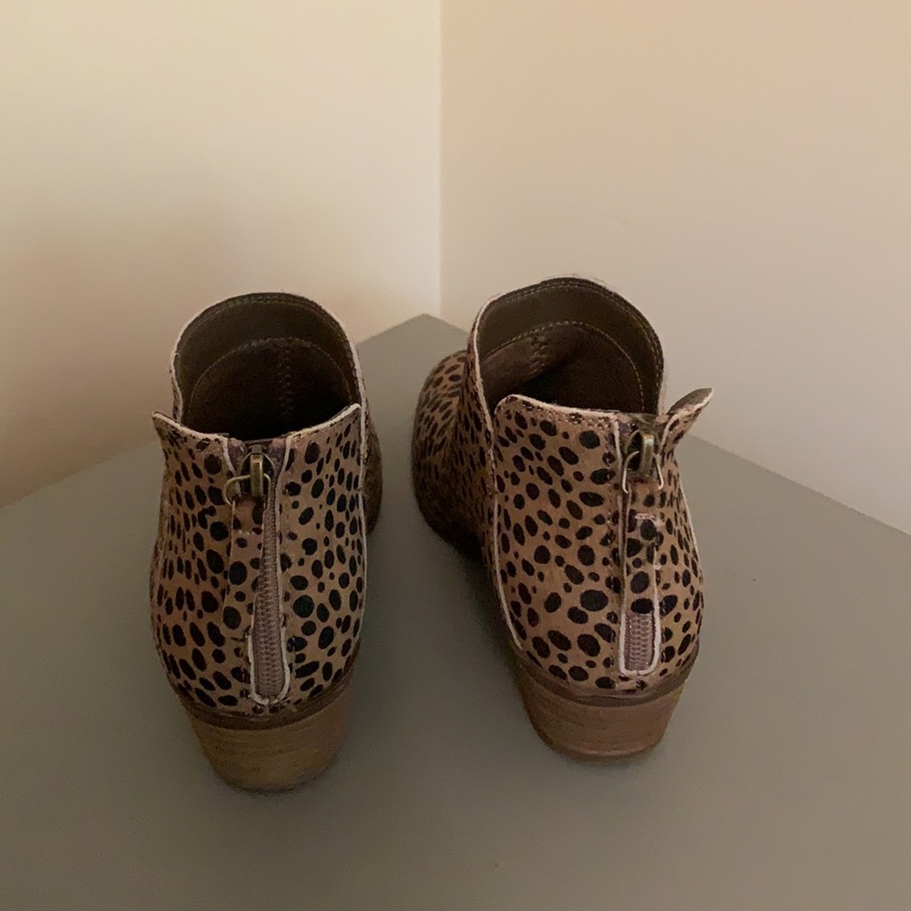 Michael Shannon Leopard Print Booties Size 5.5. L… - image 3